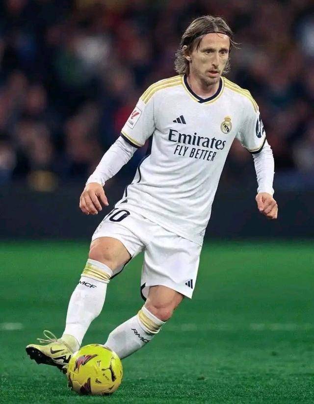 英雄联盟世界赛T1三连冠