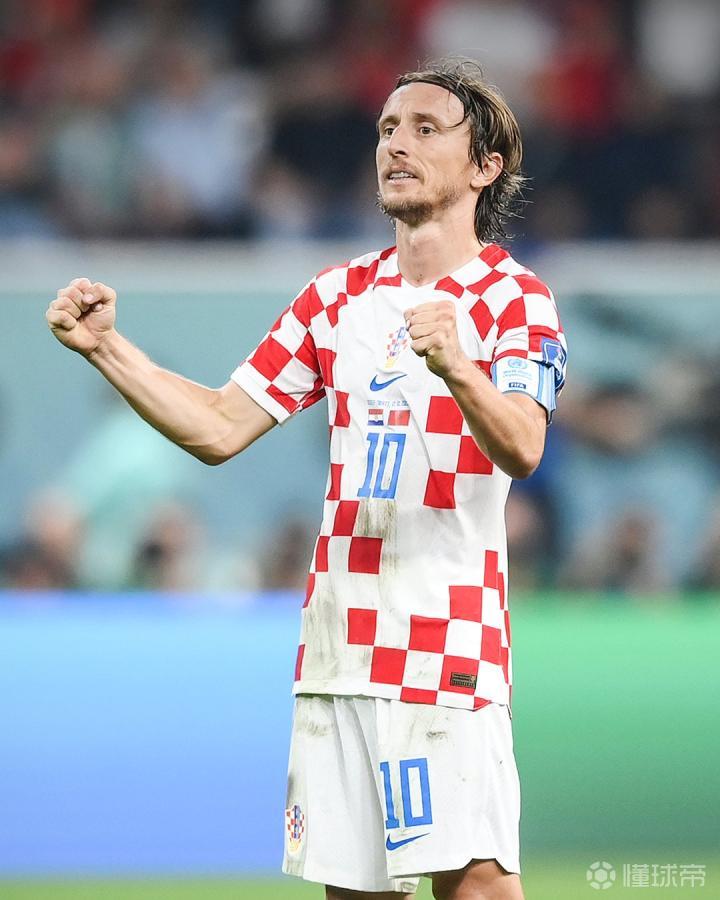 18分9板5助7断！打破队史纪录，火箭也没想到，斯通能捡漏超巨